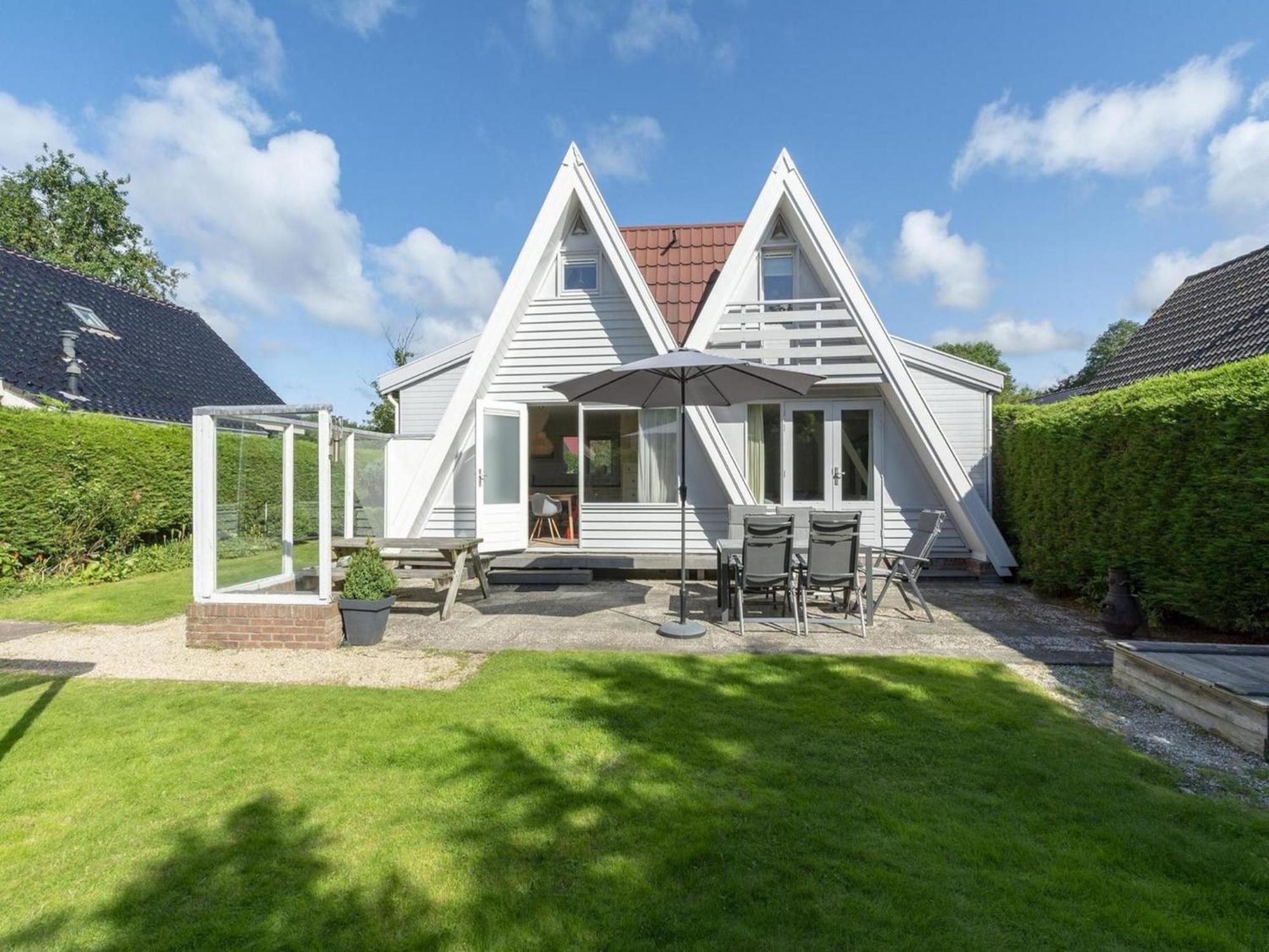 Cozy Holiday Home With Garden Sint Maartensvlotbrug Ngoại thất bức ảnh