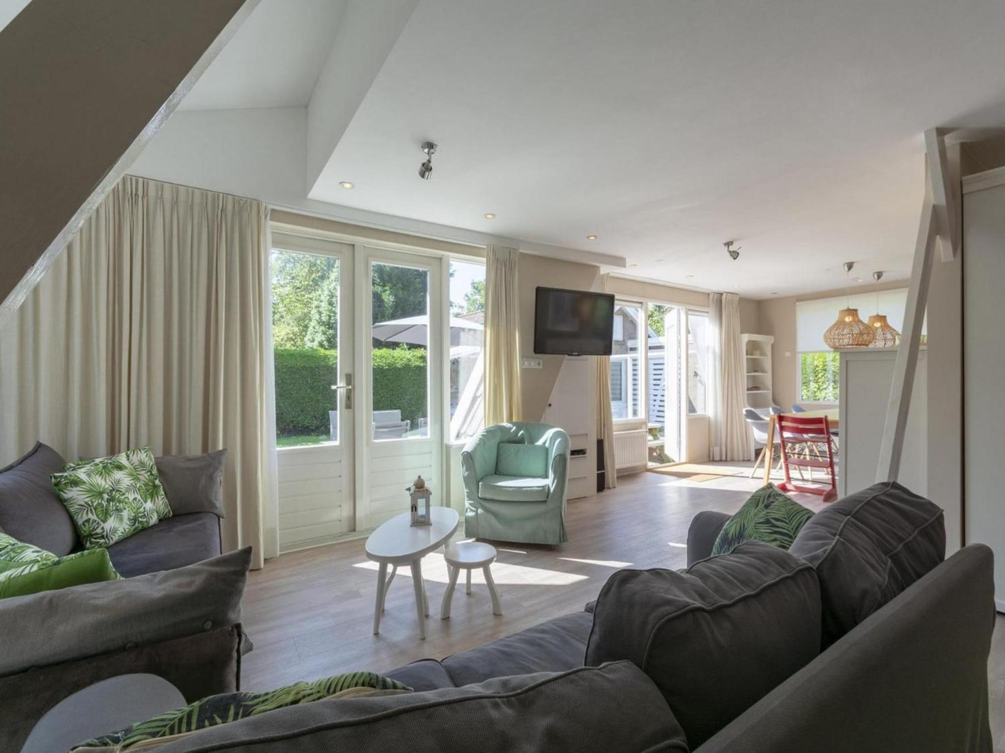 Cozy Holiday Home With Garden Sint Maartensvlotbrug Ngoại thất bức ảnh
