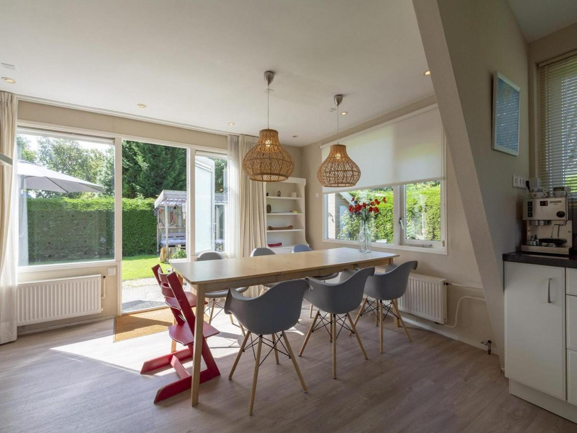 Cozy Holiday Home With Garden Sint Maartensvlotbrug Ngoại thất bức ảnh
